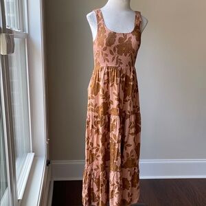 Chic Floral Maxi Dress - Peach and Brown